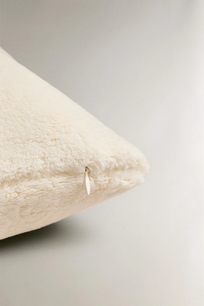 PLAIN FAUX FUR THROW PILLOW COVER