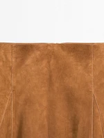 Jupe midi ample en cuir et daim