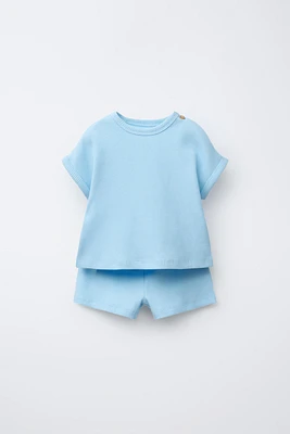 WAFFLE T-SHIRT AND BERMUDA SET
