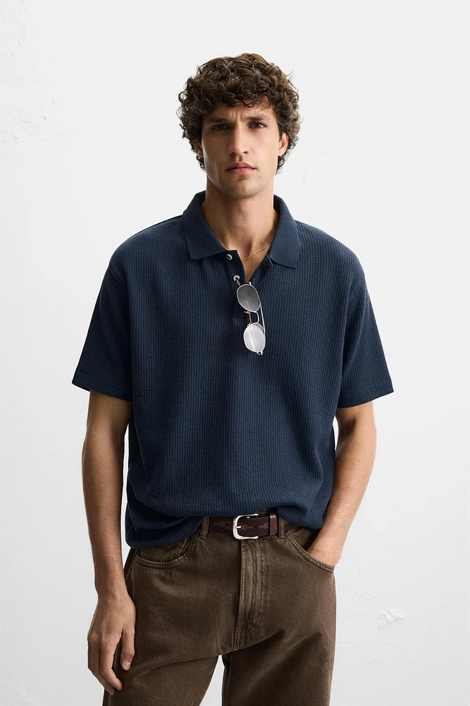 VERTICAL TEXTURED POLO SHIRT