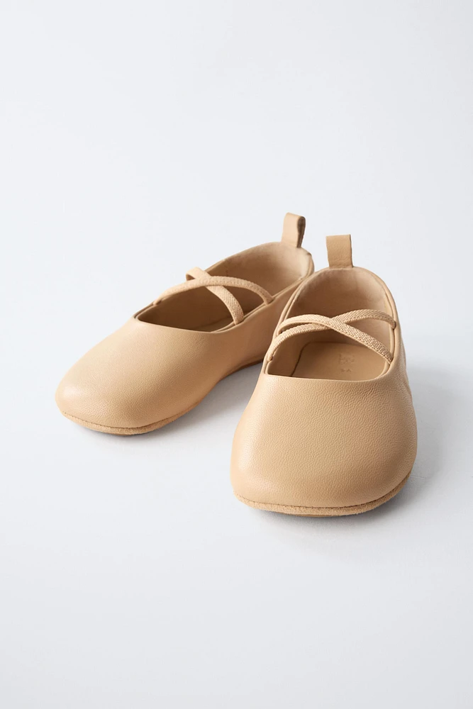 LEATHER BALLET FLATS