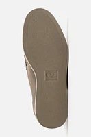 CASUAL LEATHER LOAFERS
