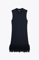 ROBE EN MAILLE QUADRILLÉE À FRANGES