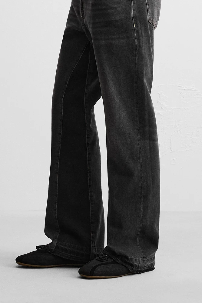 FLARE FIT JEANS
