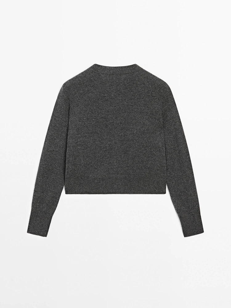 100% cashmere long sleeve cardigan