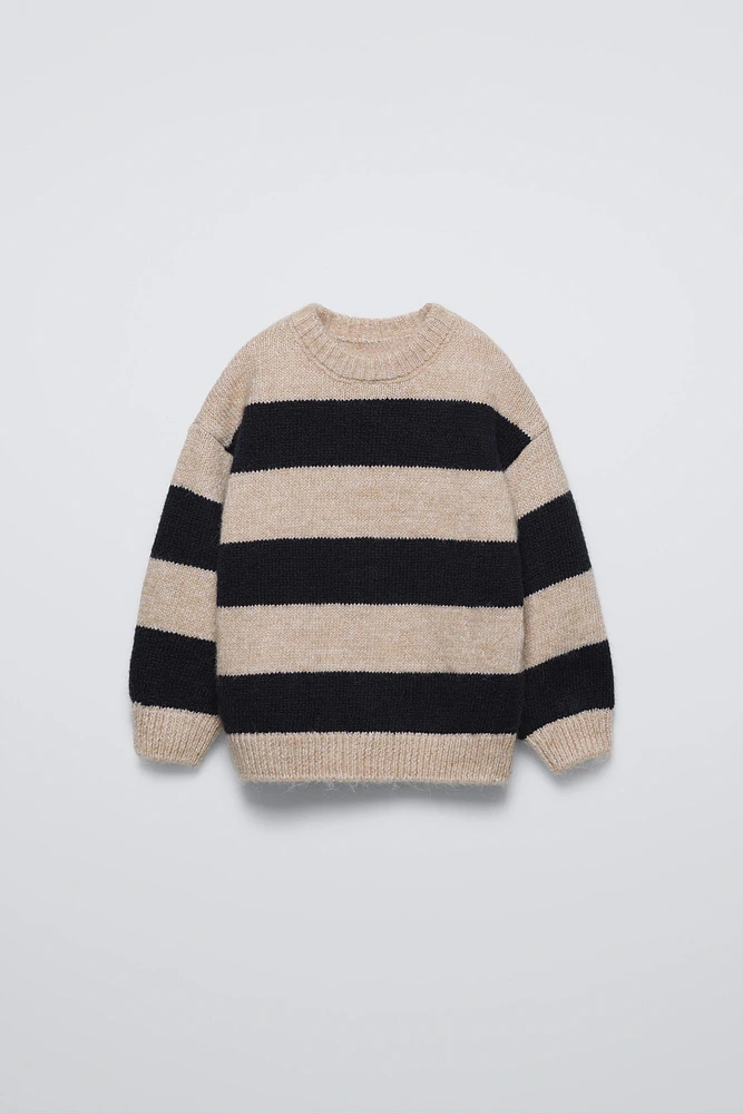 STRIPED KNIT SWEATER