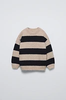 STRIPED KNIT SWEATER