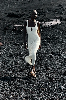ROBE MIDI CROCHET