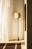 METAL FLOOR LAMP