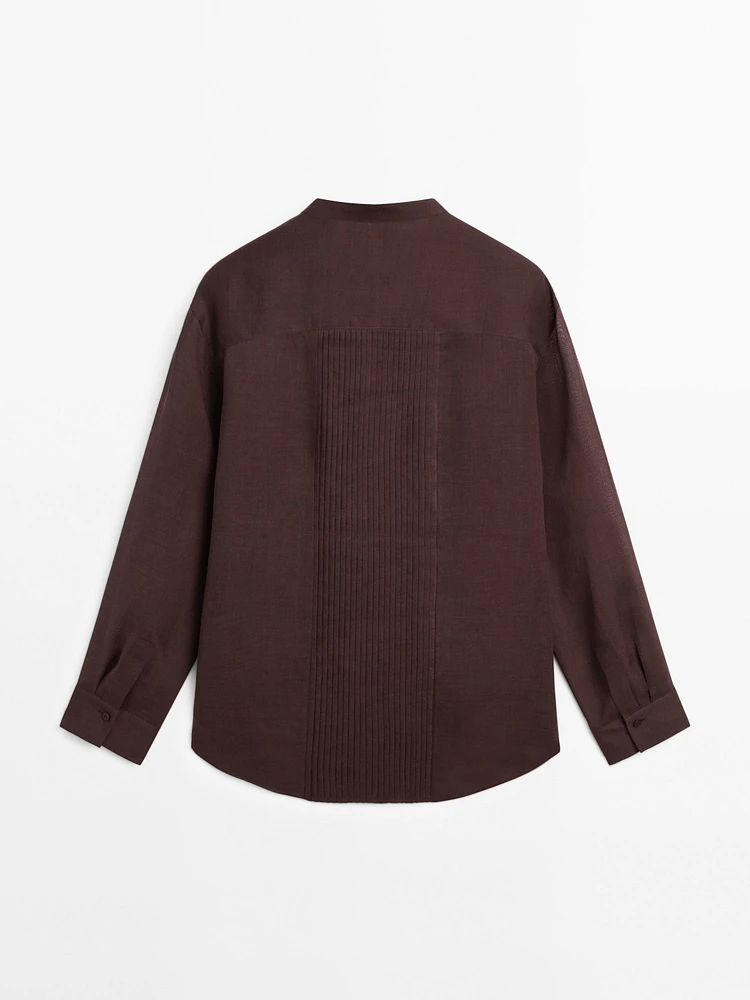 Flowing ramie blend shirt with pintucks