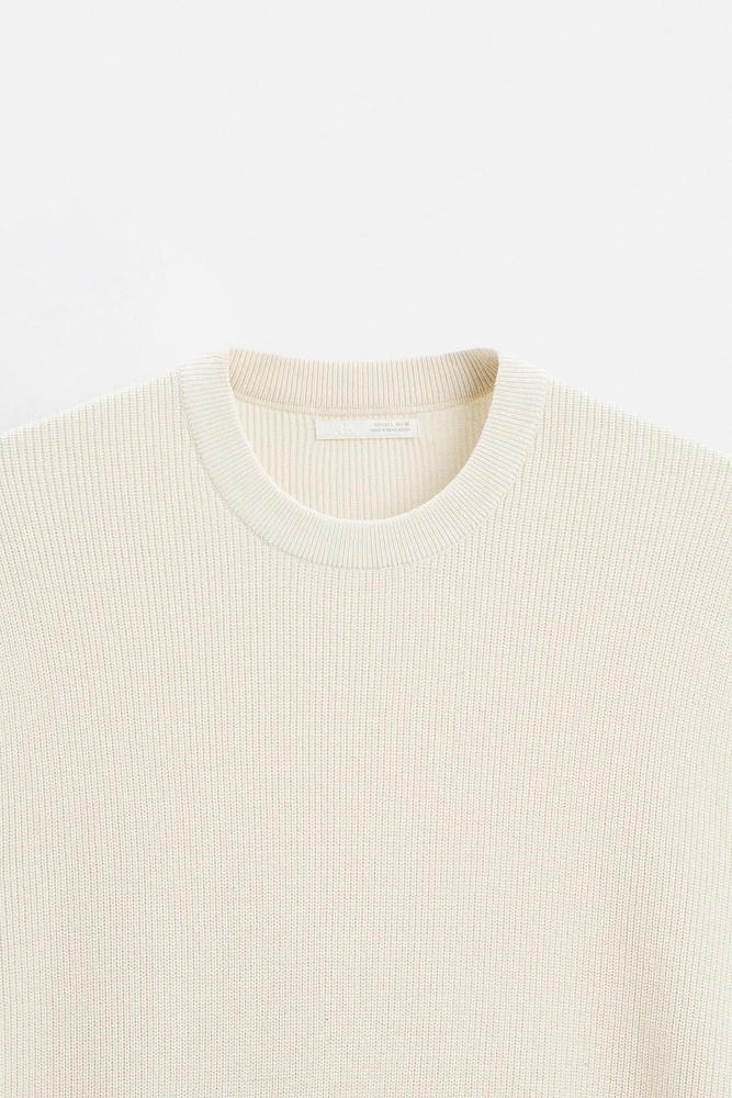 T-SHIRT EN MAILLE PERLÉE