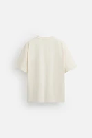 T-SHIRT BRODÉ EN MATIÈRES VARIÉES