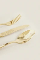 3-PIECE FLATWARE SET WITH DECORATIVE ENGRAVED DESIGN