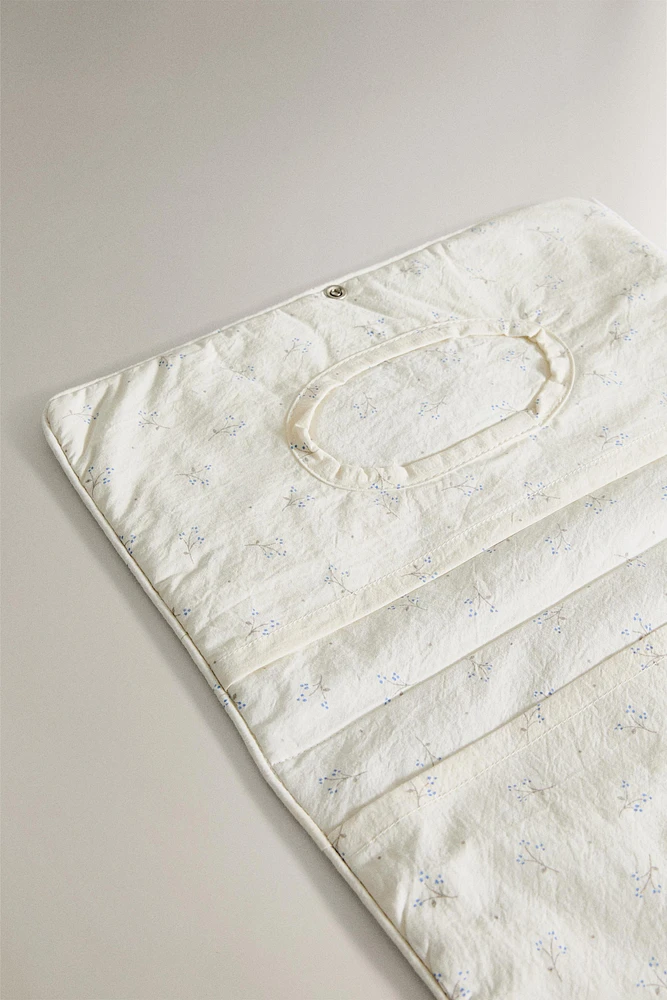 RANGE-LINGETTES ENFANT FLEUR
