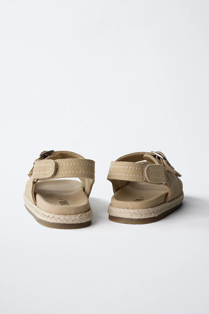 SANDALES EN JUTE ET CUIR