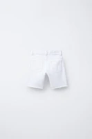 BERMUDA EN DENIM DÉCHIRÉ