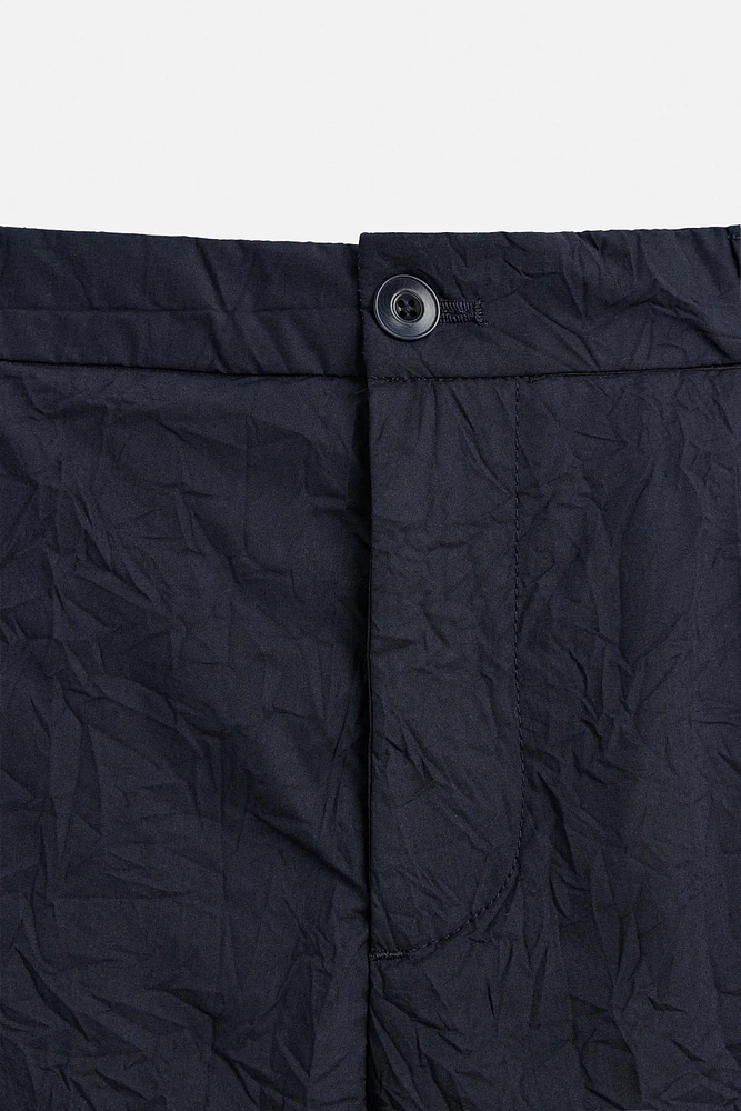 PANTALON EN COTON À EFFET PLISSÉ