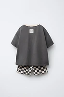 ENSEMBLE DE JOGGING T-SHIRT ET BERMUDA À CARREAUX DAMIER