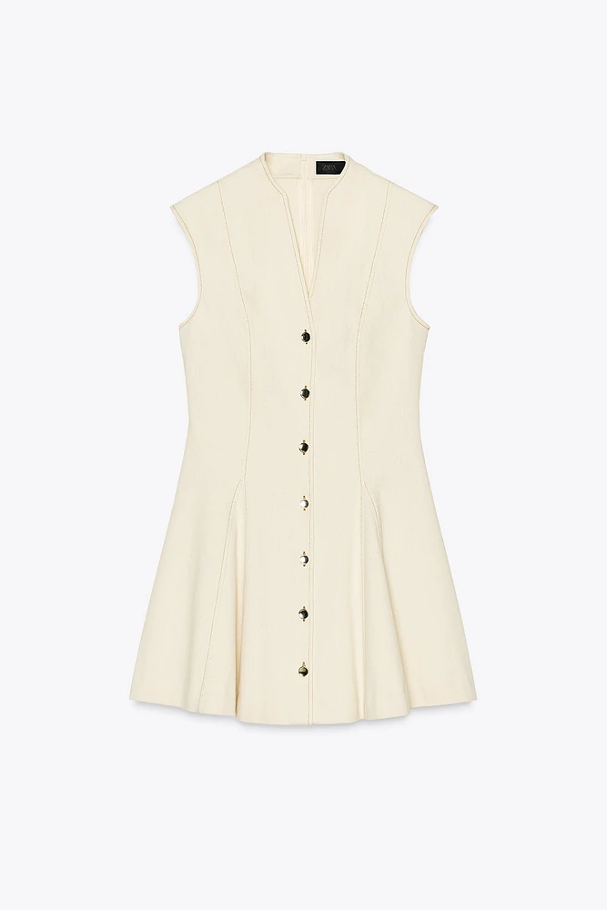 ROBE COURTE SANS MANCHES