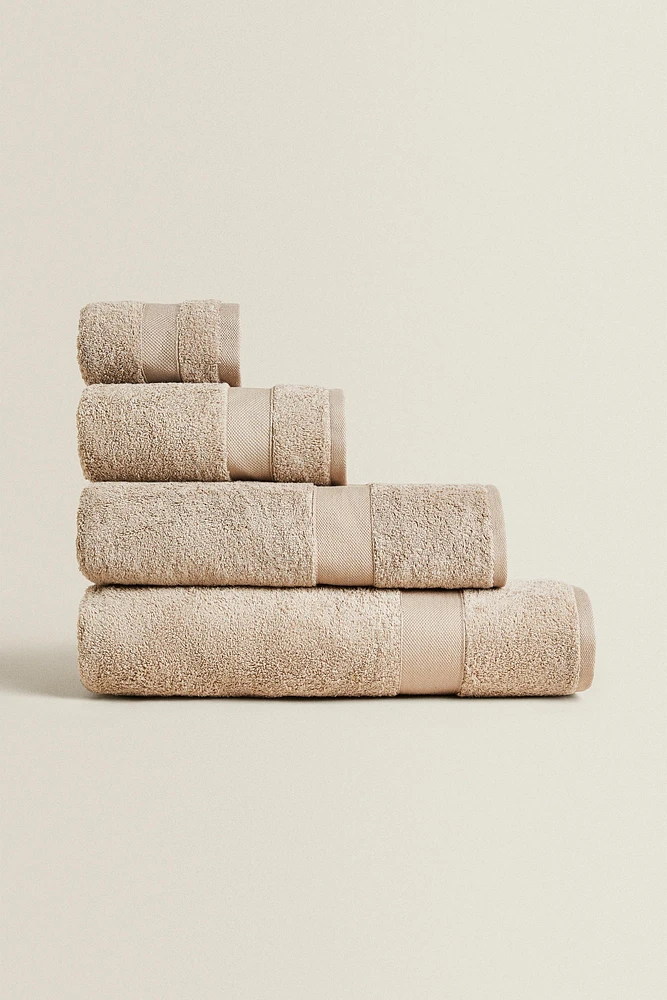 PREMIUM COTTON BATH TOWEL