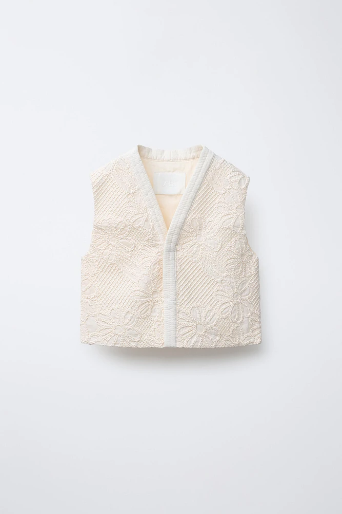 GILET EN CROCHET