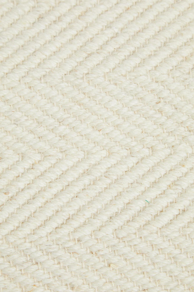 HERRINGBONE WOOL AREA RUG