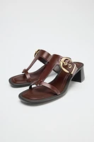SANDALES EN CUIR À TALONS LARGES