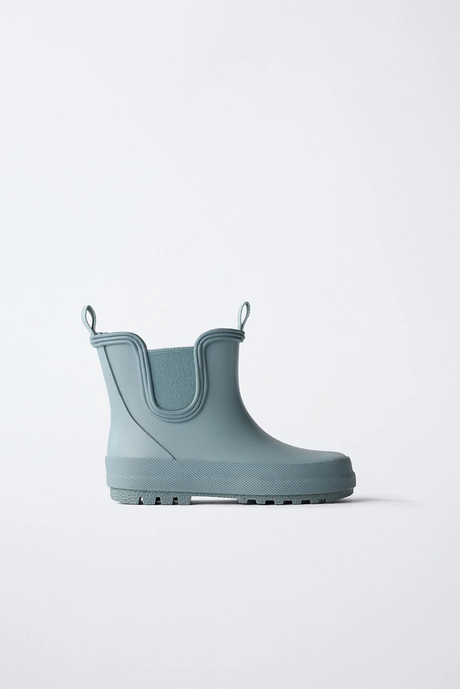 ELASTICATED RAIN BOOTS