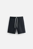 BERMUDA REGULAR FIT À LACET