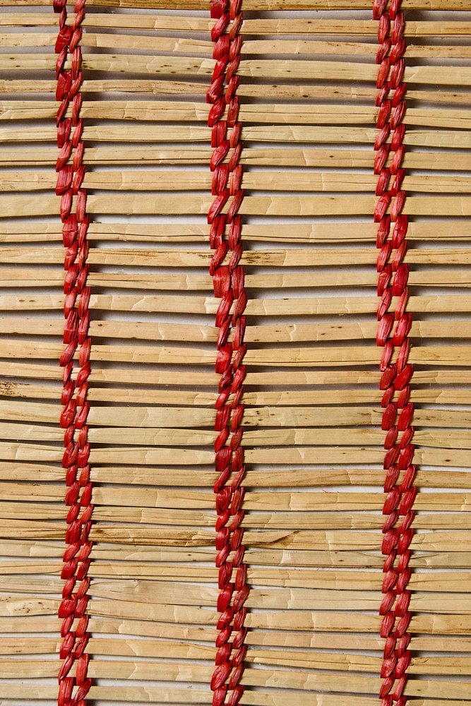 WOVEN STRAW RUNNER RUG