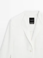 100% linen blazer with lapel detail