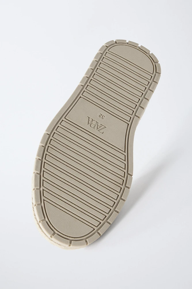MOCASSINS SPORT EN DAIM