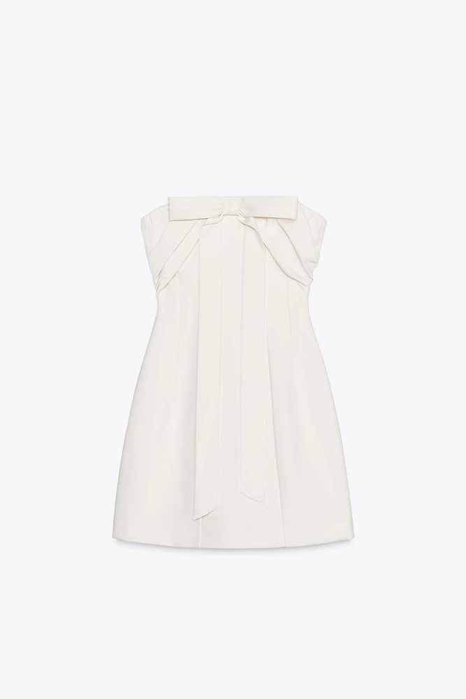 ROBE BUSTIER À LACET