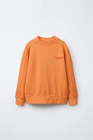 TEXT SWEATSHIRT AND LABEL BERMUDA SET