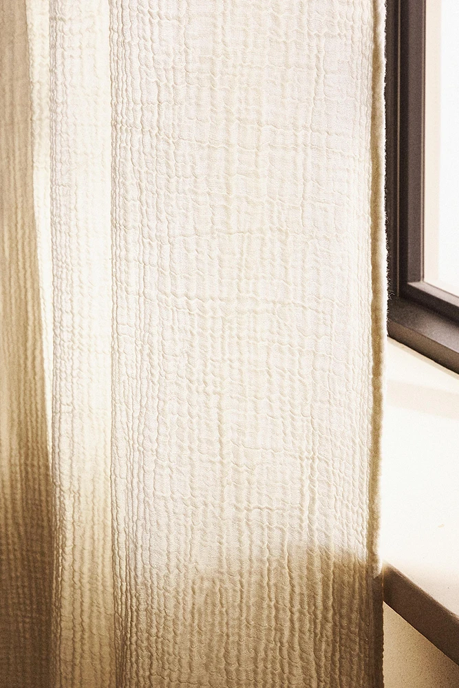 MEDIUM OPACITY COTTON MUSLIN CURTAIN