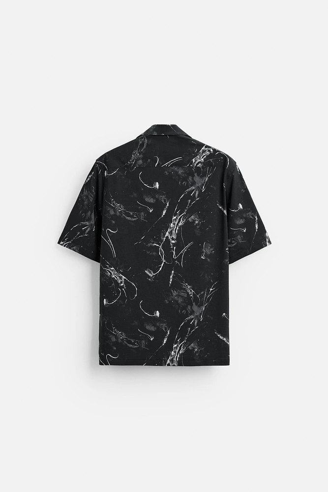 ABSTRACT PRINT STRETCH SHIRT