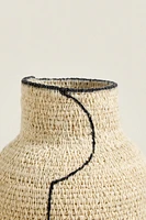 LOW SEAGRASS VASE WITH LINE