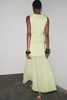 SMOOTH KNIT VEST TOP