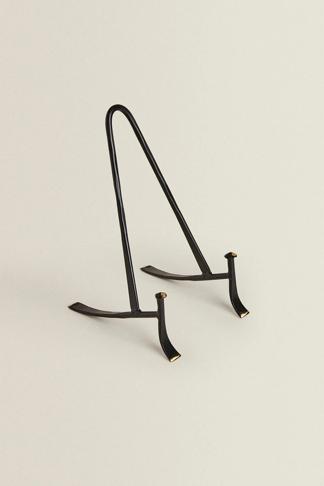 METAL STAND