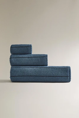 SERVIETTE DE BAIN RAYURE RÉGULIÈRE