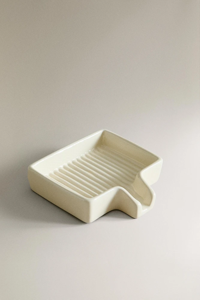 CERAMIC SCOURER TRAY