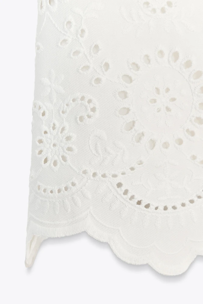 JUPE-CULOTTE BRODERIES PERFORÉES