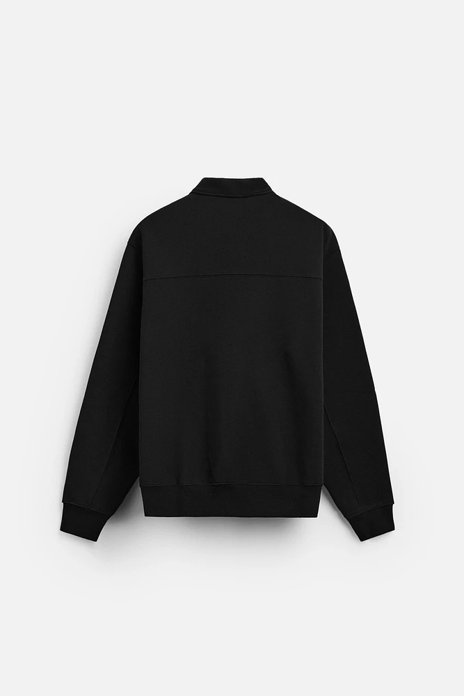 BASIC QUARTER ZIP SWEATSHIRT