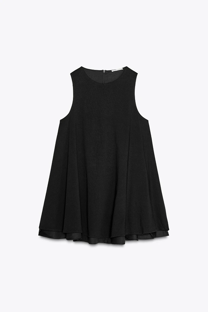 VOLUMINOUS SHORT DRESS