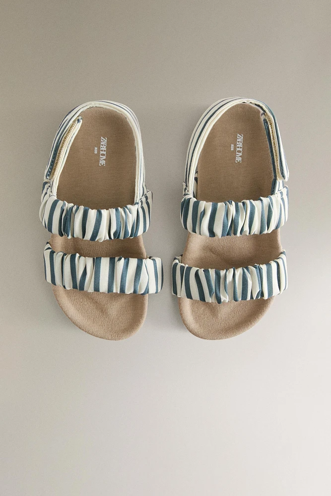SANDALES ENFANT BRIDES