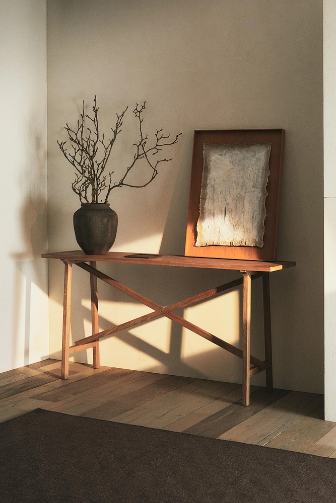 ELM WOOD CONSOLE