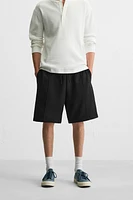 SEAMED JOGGING SHORTS