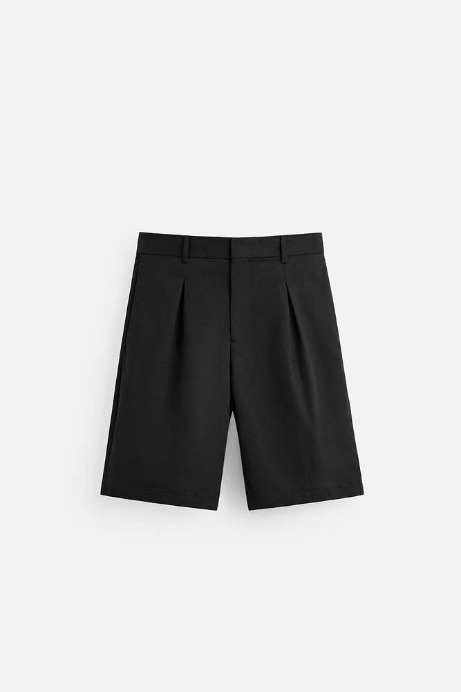PLEATED COTTON LINEN SHORTS
