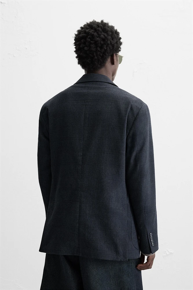 REGULAR FIT TEXTURED BLAZER