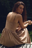 ROBE MI-LONGUE À BRETELLES